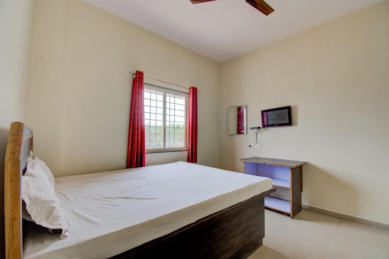 Spot On 73694 Hotel Prakash Saharanpur Buitenkant foto